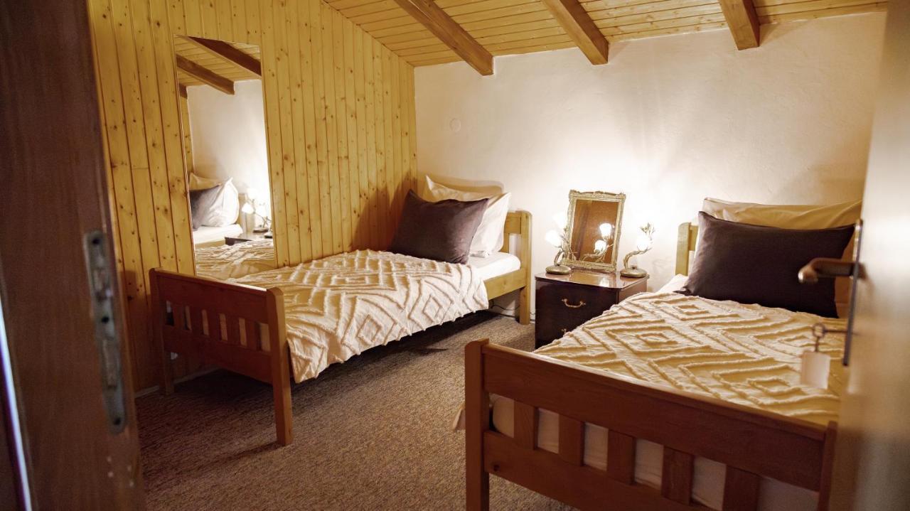 Scardona Rustica, Bed & Breakfast With Jacuzzi, Bbq And Free Parking In Skradin, Krka Apartment Exterior photo